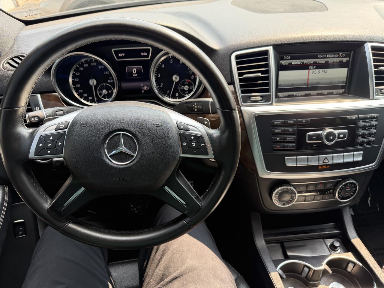 Mercedes-Benz M-Class 4MATIC 4dr ML 350 2015