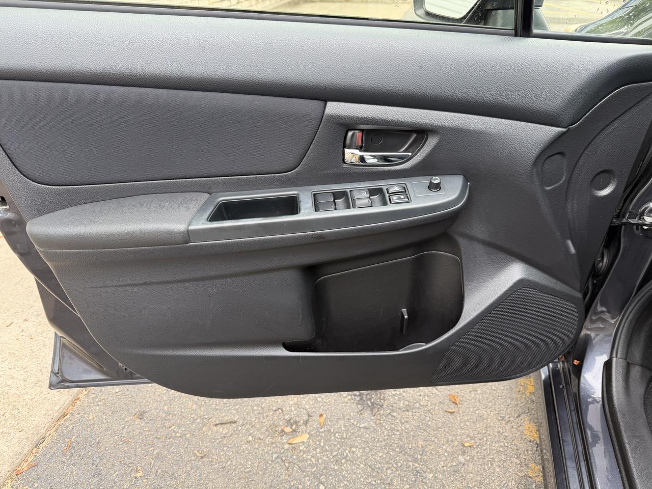 Subaru Impreza Wagon 5dr Auto 2.0i Sport Premium 2014