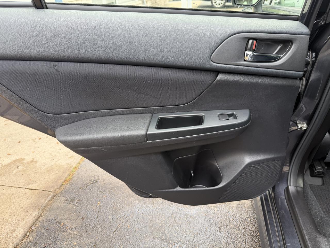 Subaru Impreza Wagon 5dr Auto 2.0i Sport Premium 2014