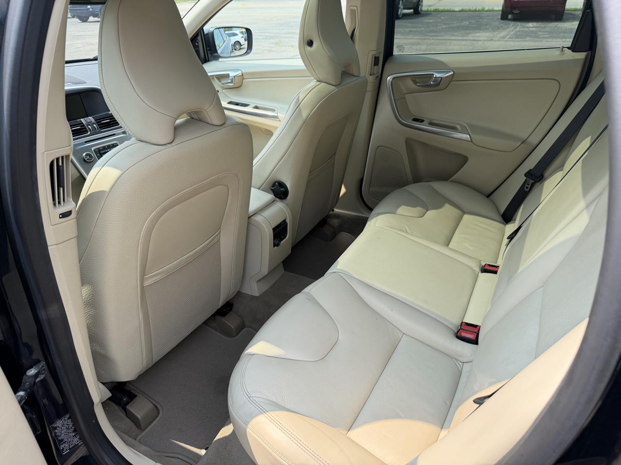 Volvo XC60 AWD 4dr T6 2013
