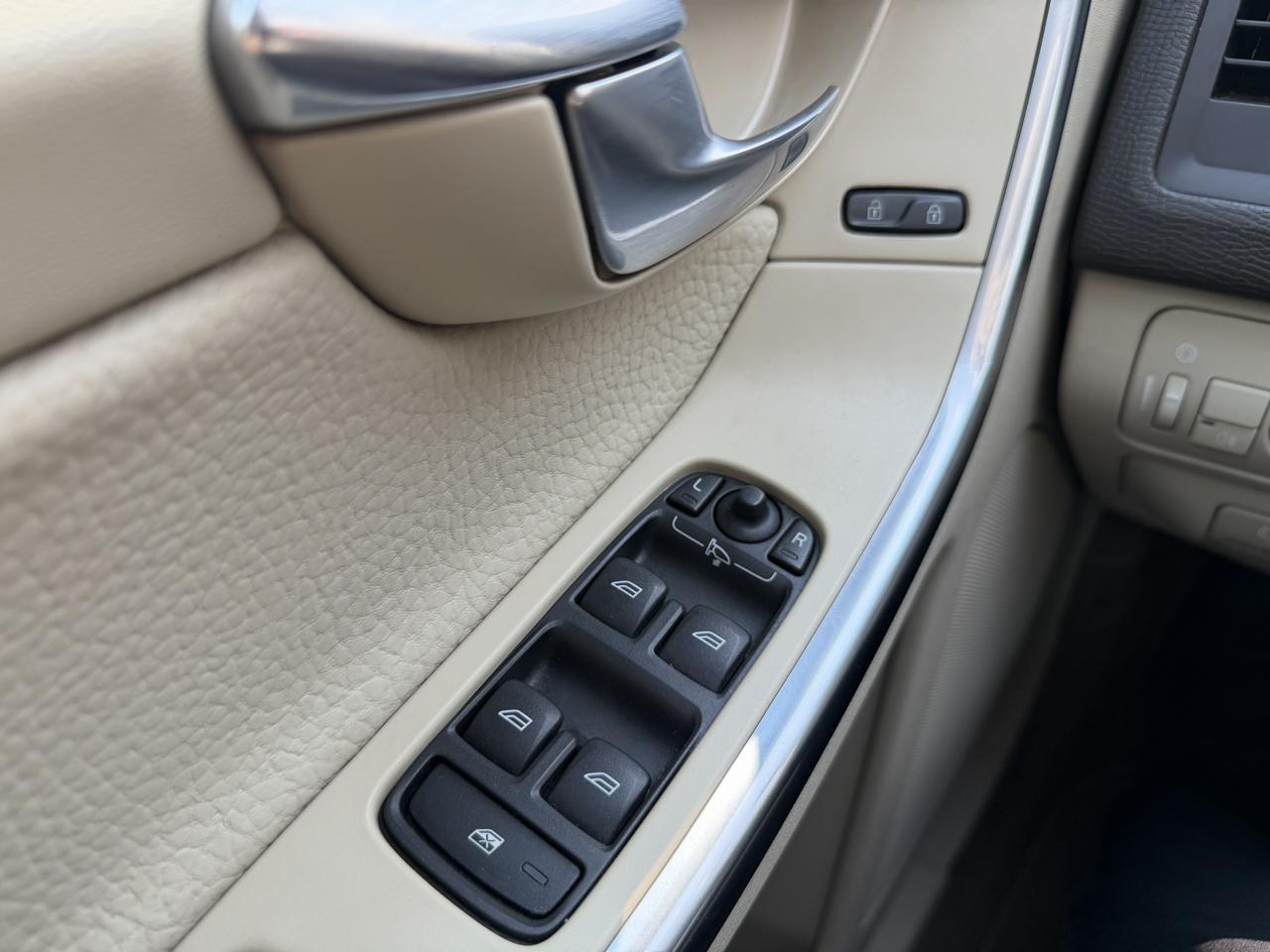 Volvo XC60 AWD 4dr T6 2013