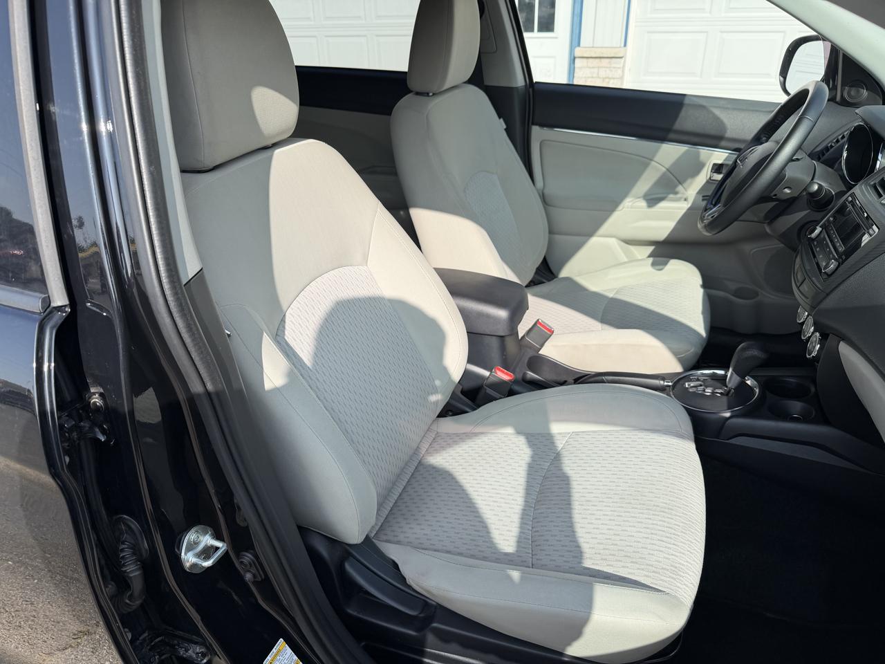 Mitsubishi Outlander Sport ES 2.0 AWC 2017