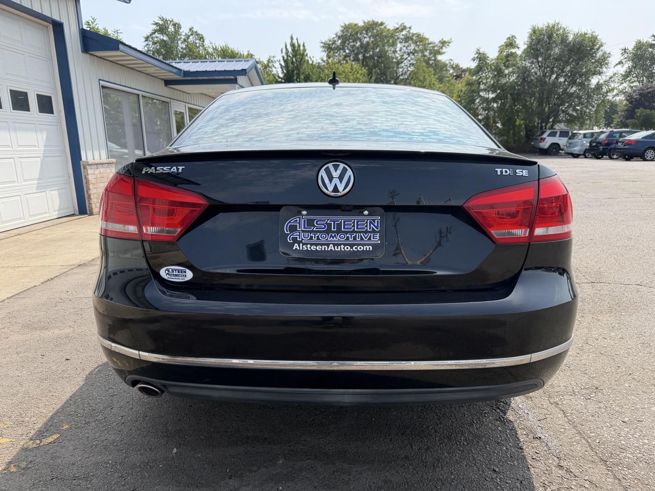 Volkswagen Passat 4dr Sdn 2.0L TDI DSG SE w/Sunroof 2015