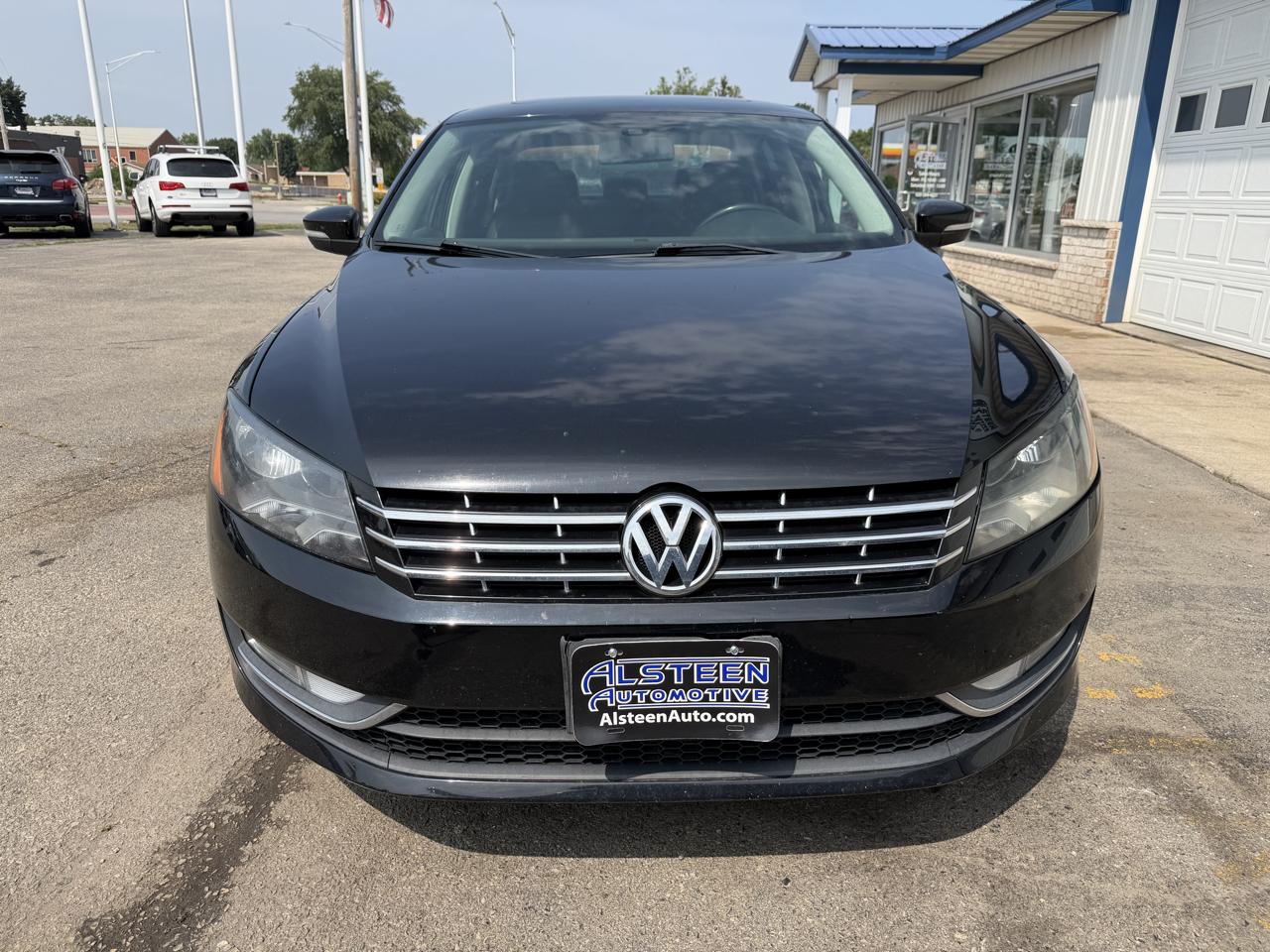 Volkswagen Passat 4dr Sdn 2.0L TDI DSG SE w/Sunroof 2015