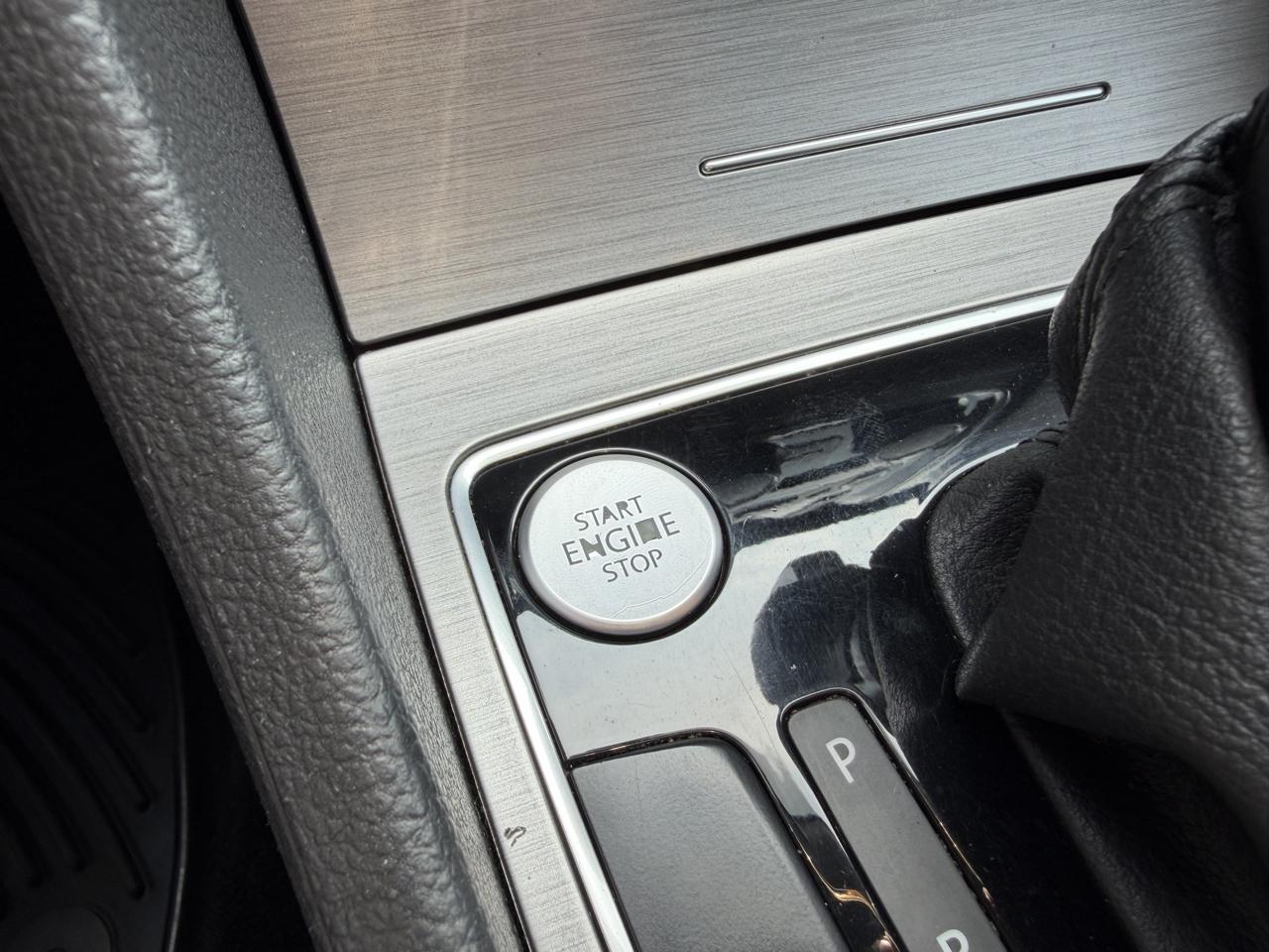 Volkswagen Passat 4dr Sdn 2.0L TDI DSG SE w/Sunroof 2015