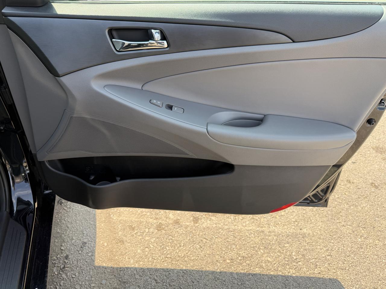 Hyundai Sonata 4dr Sdn 2.4L Auto GLS 2013
