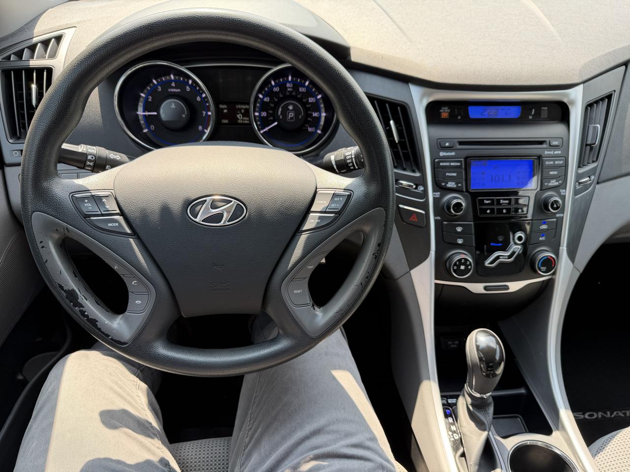 Hyundai Sonata 4dr Sdn 2.4L Auto GLS 2013