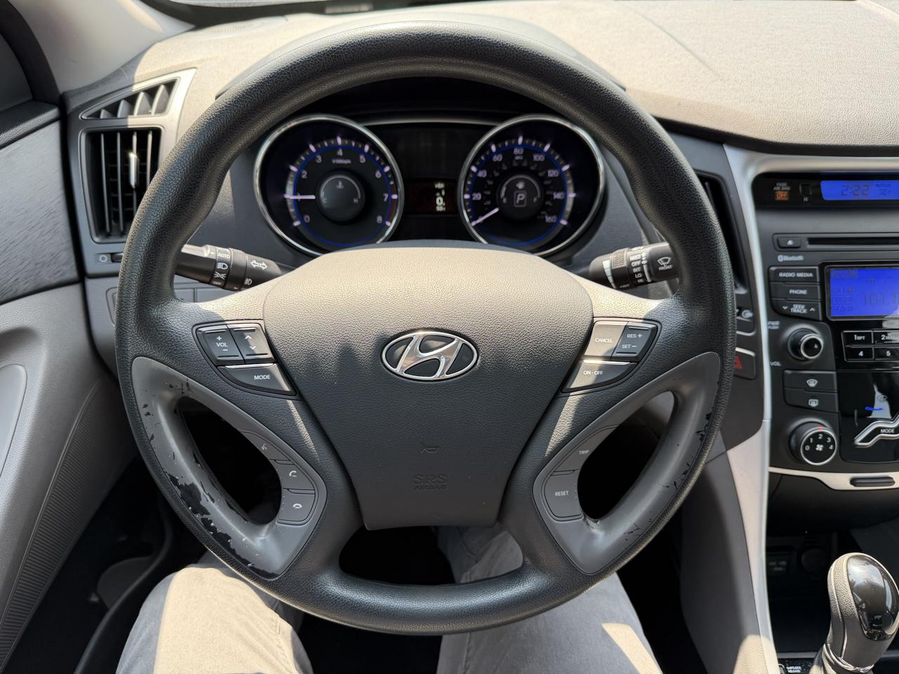 Hyundai Sonata 4dr Sdn 2.4L Auto GLS 2013