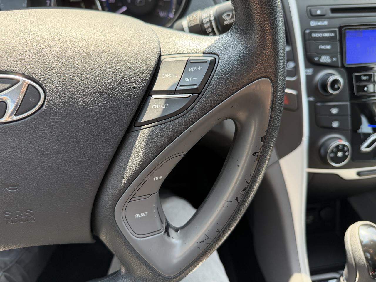 Hyundai Sonata 4dr Sdn 2.4L Auto GLS 2013