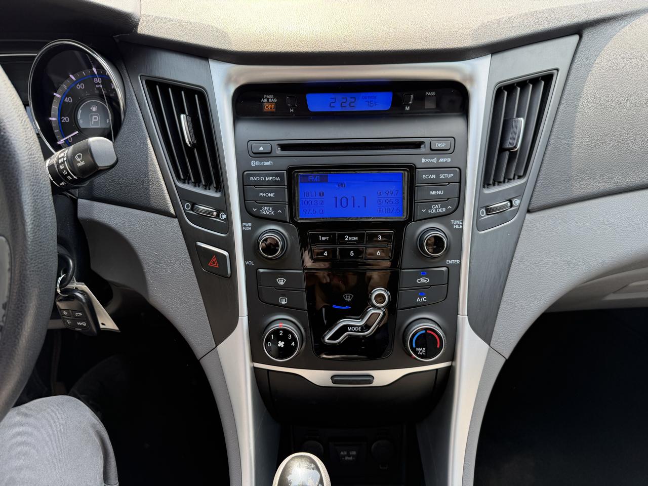 Hyundai Sonata 4dr Sdn 2.4L Auto GLS 2013