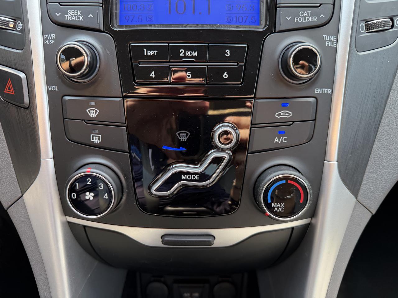 Hyundai Sonata 4dr Sdn 2.4L Auto GLS 2013