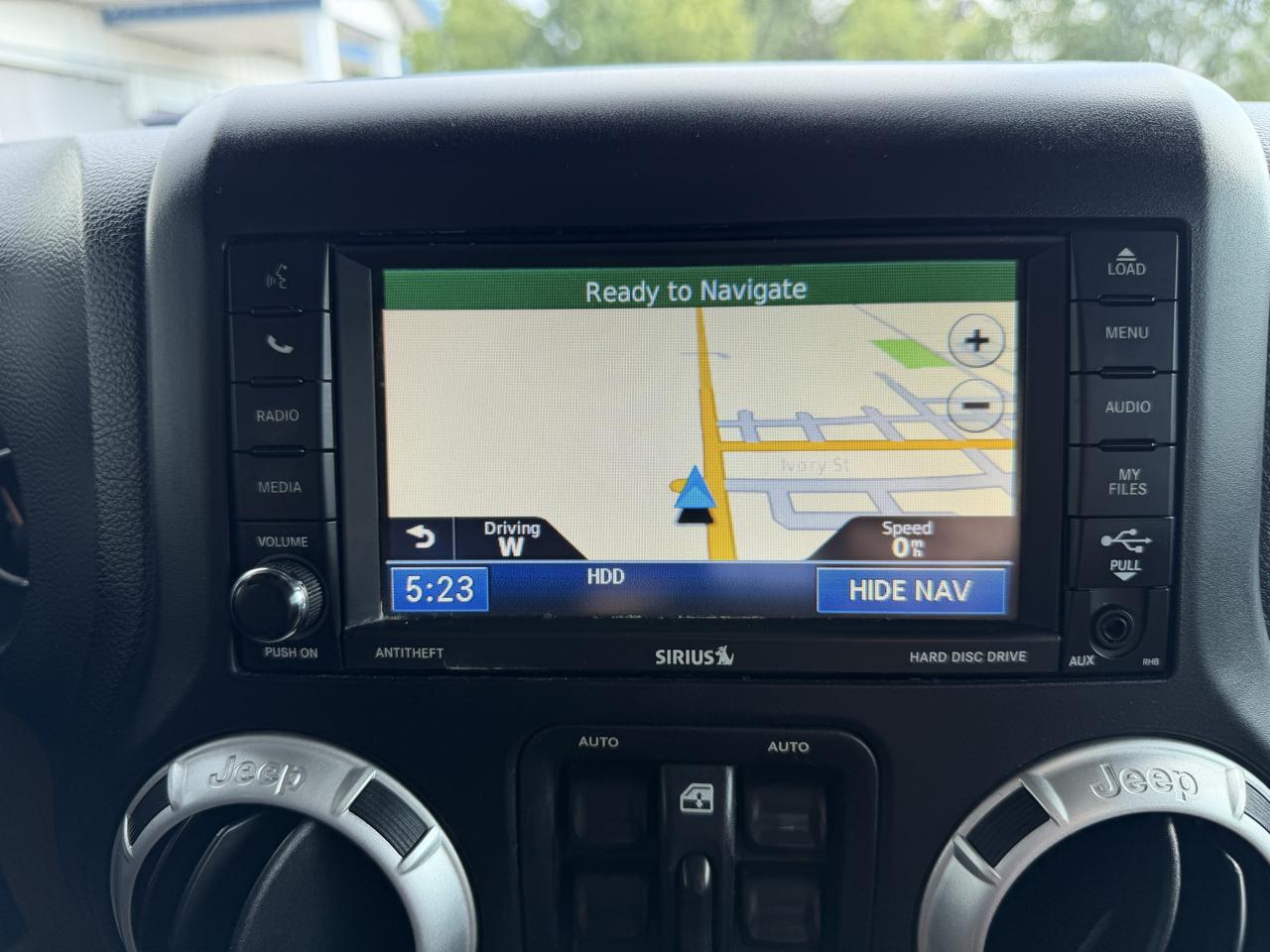 Jeep Wrangler Unlimited 4WD 4dr Sahara 2012