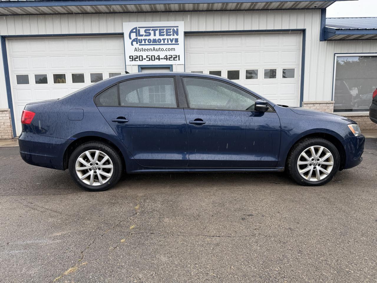 Volkswagen Jetta Sedan 4dr Auto SE 2012