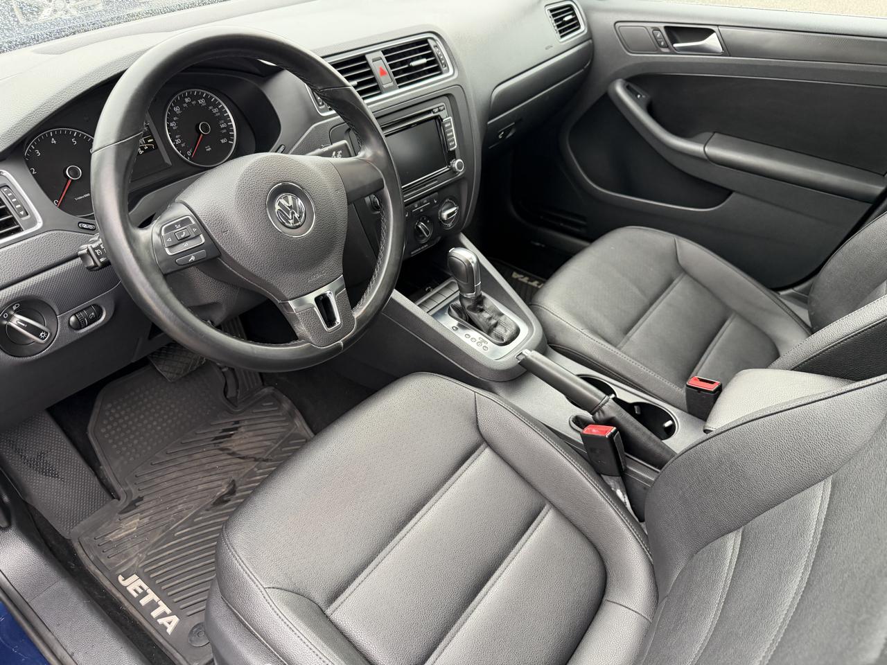 Volkswagen Jetta Sedan 4dr Auto SE 2012