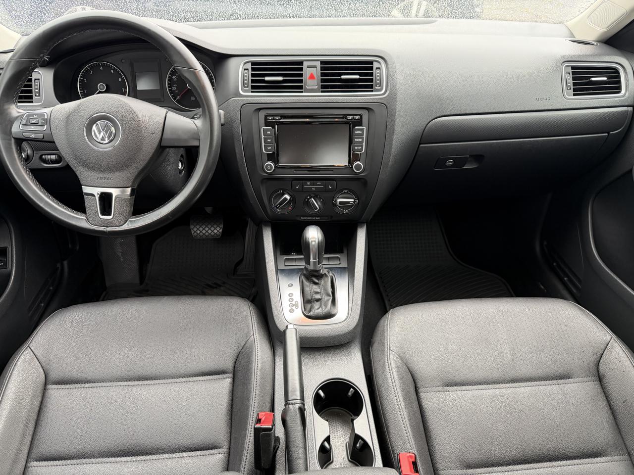 Volkswagen Jetta Sedan 4dr Auto SE 2012