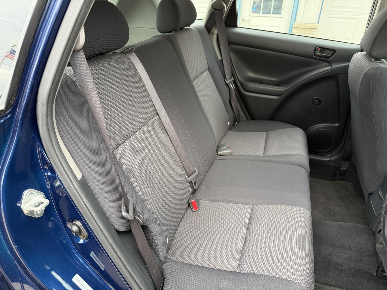 Pontiac Vibe 4dr HB AWD 2005