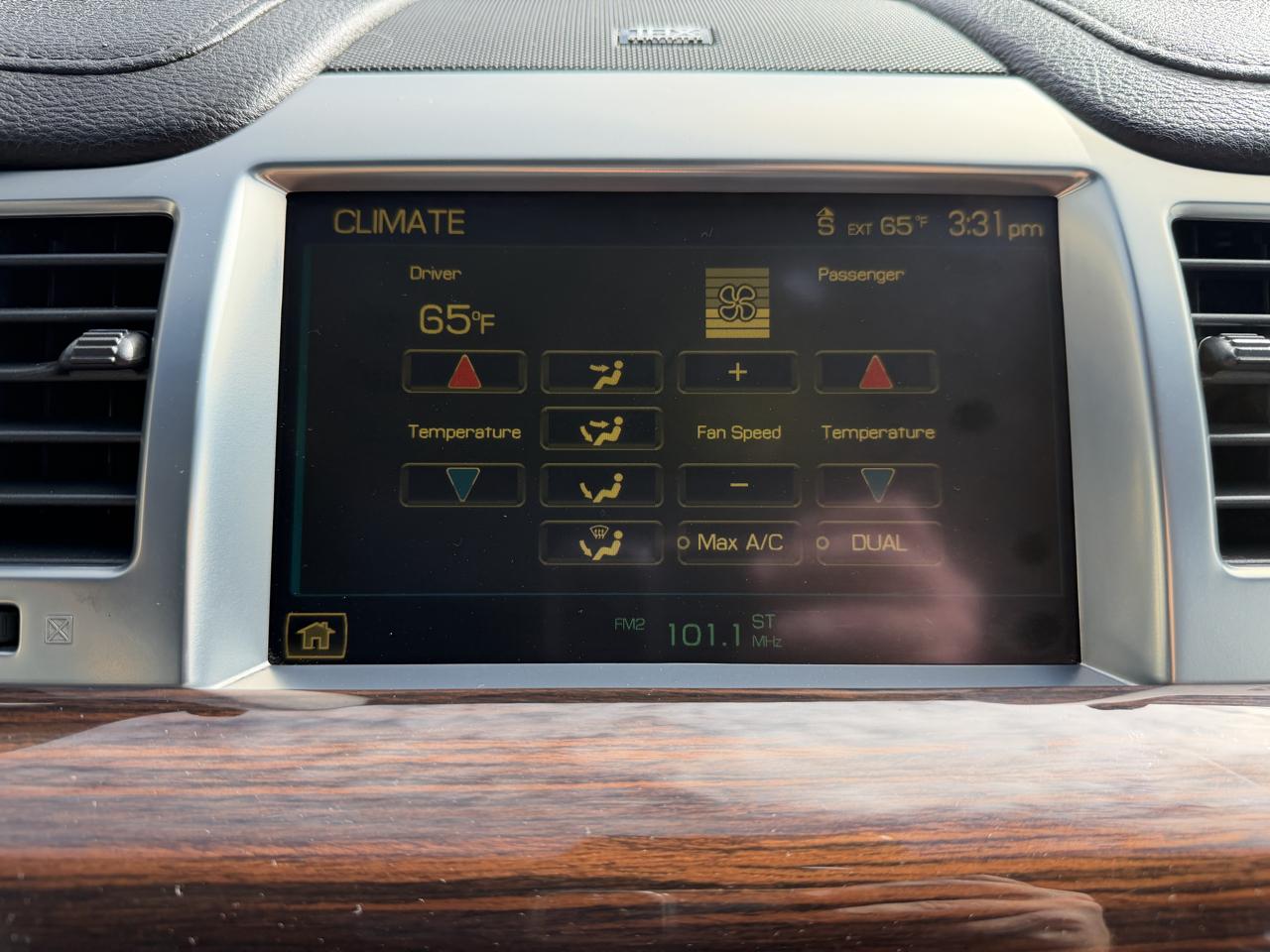 Lincoln MKS 4dr Sdn AWD 2009