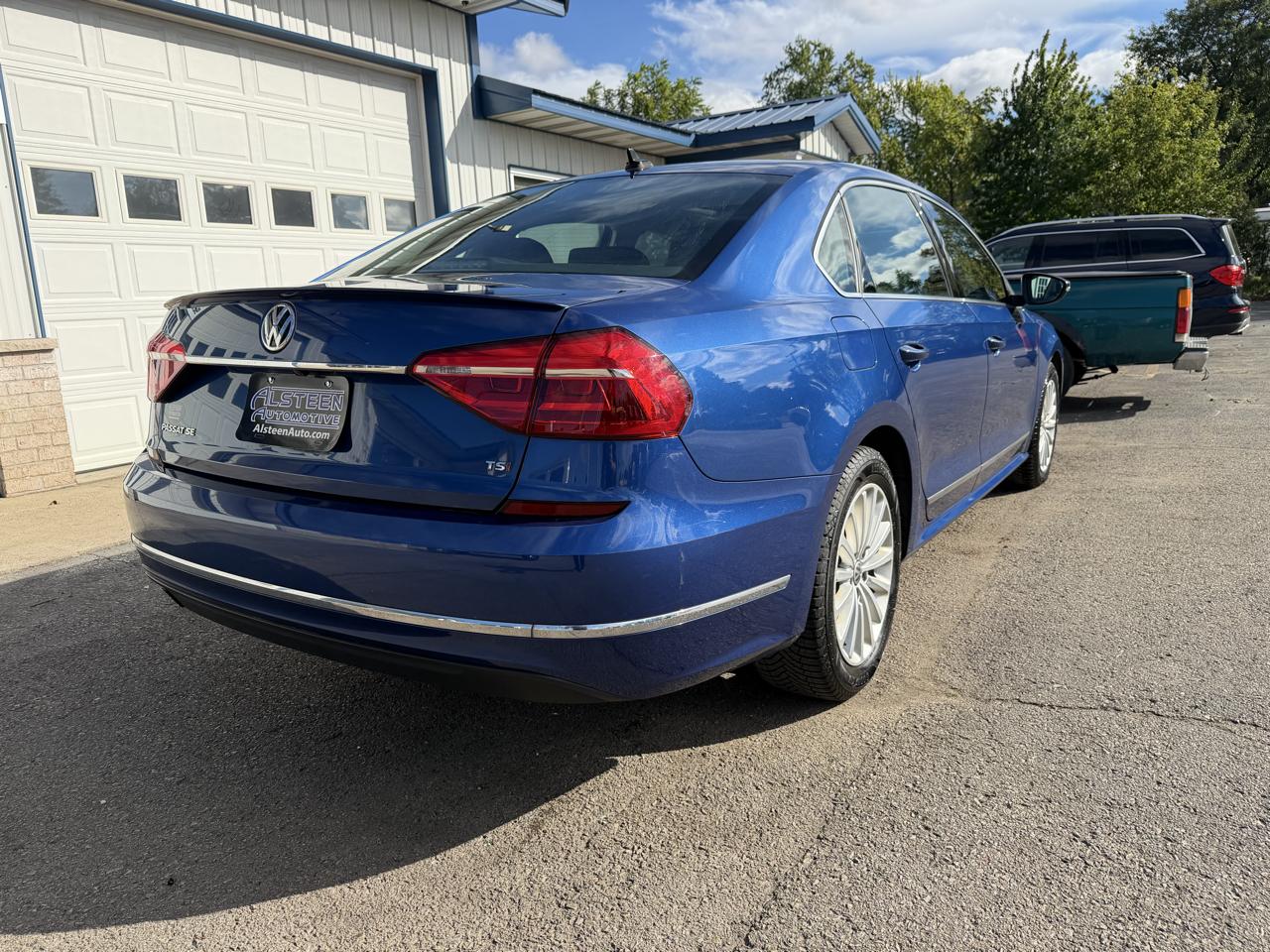 Volkswagen Passat 4dr Sdn 1.8T Auto SE 2016