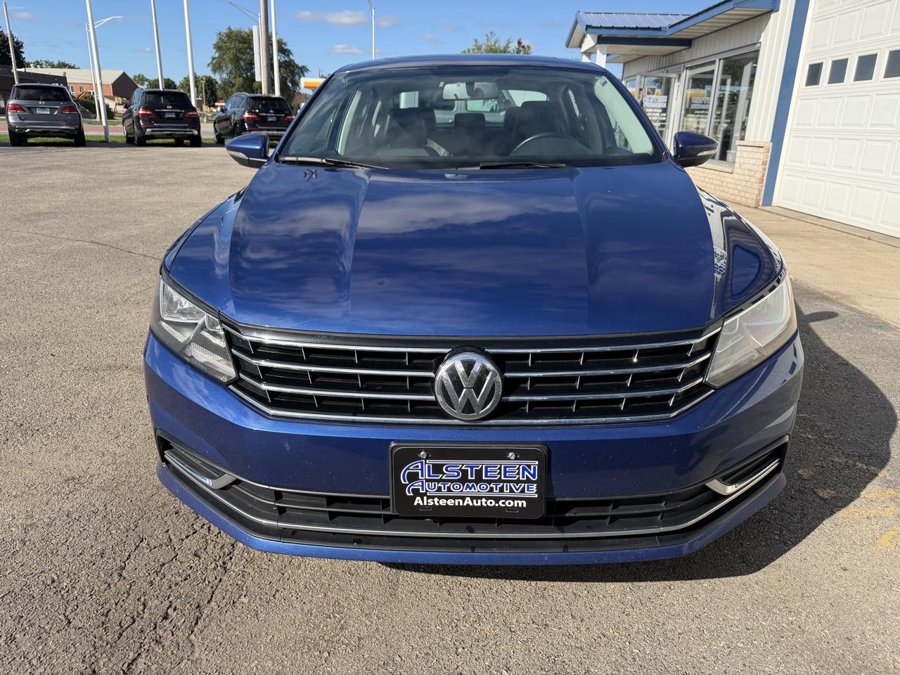 Volkswagen Passat 4dr Sdn 1.8T Auto SE 2016