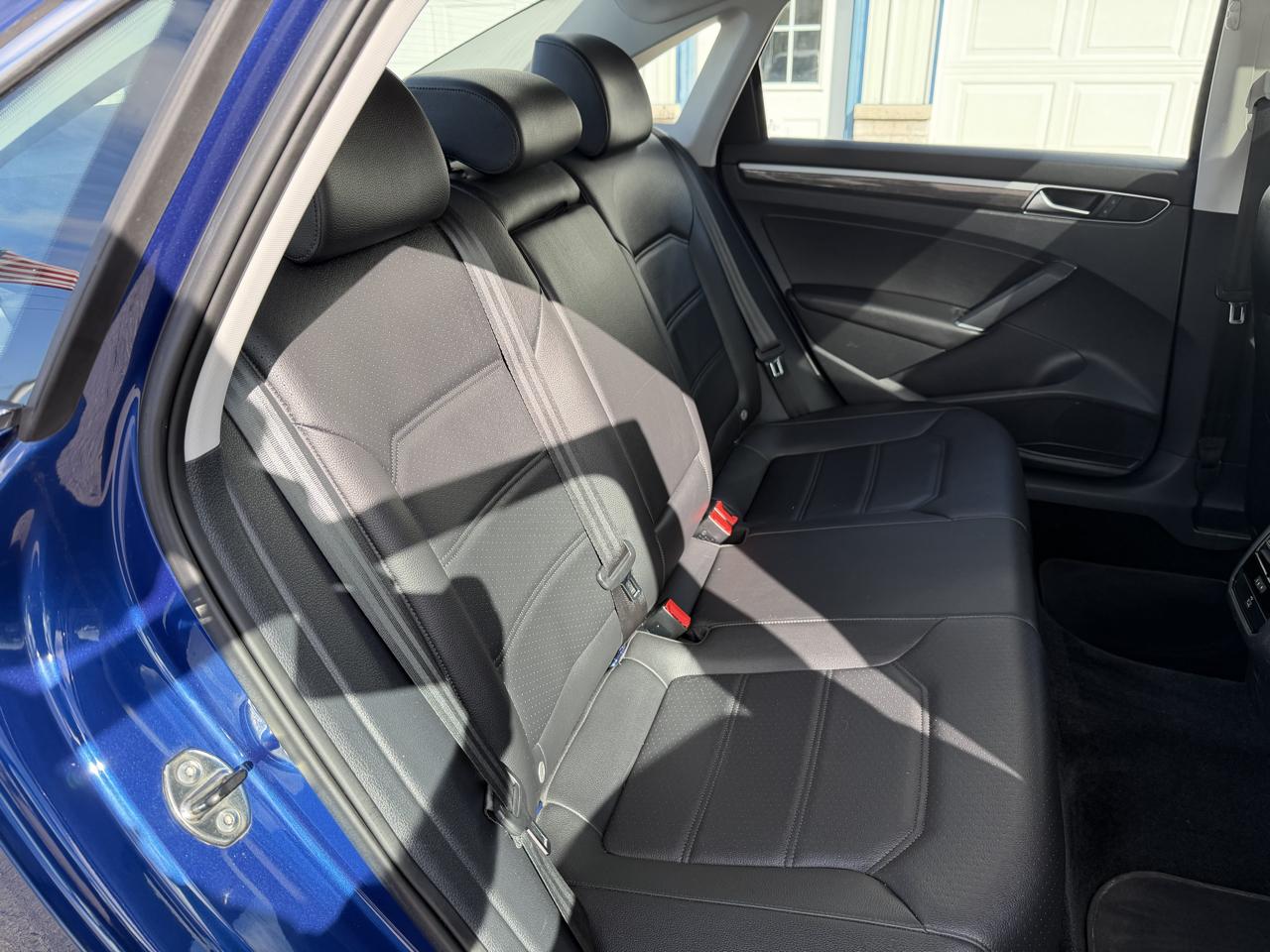 Volkswagen Passat 4dr Sdn 1.8T Auto SE 2016