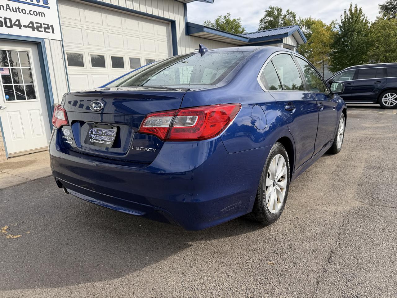 Subaru Legacy 4dr Sdn 2.5i Premium 2016