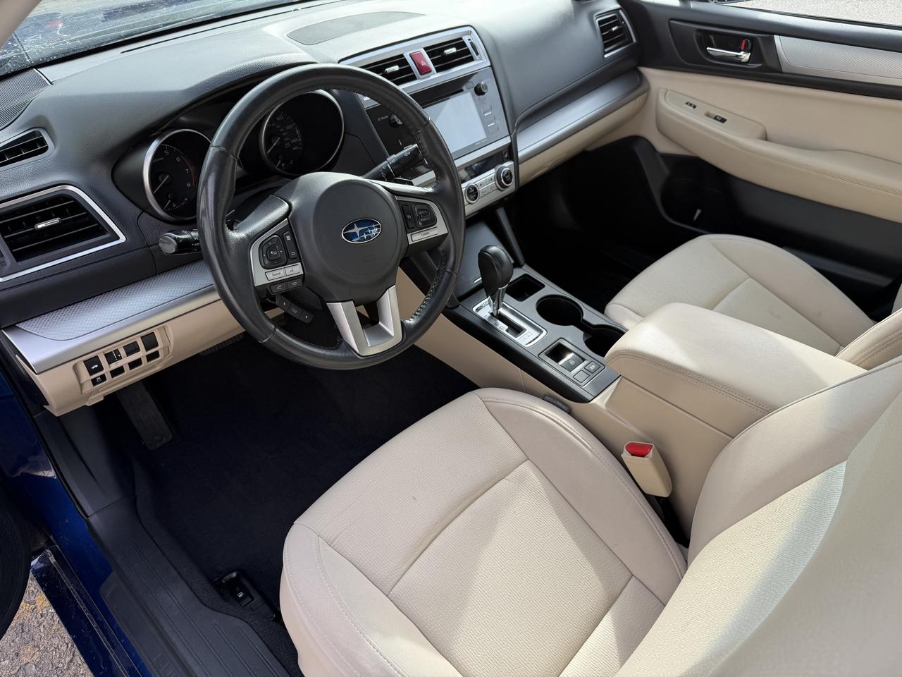 Subaru Legacy 4dr Sdn 2.5i Premium 2016