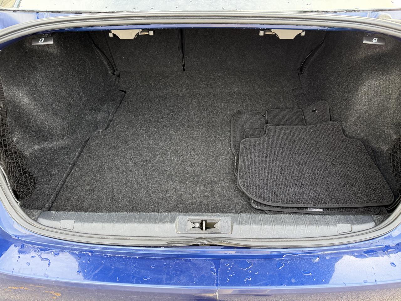 Subaru Legacy 4dr Sdn 2.5i Premium 2016