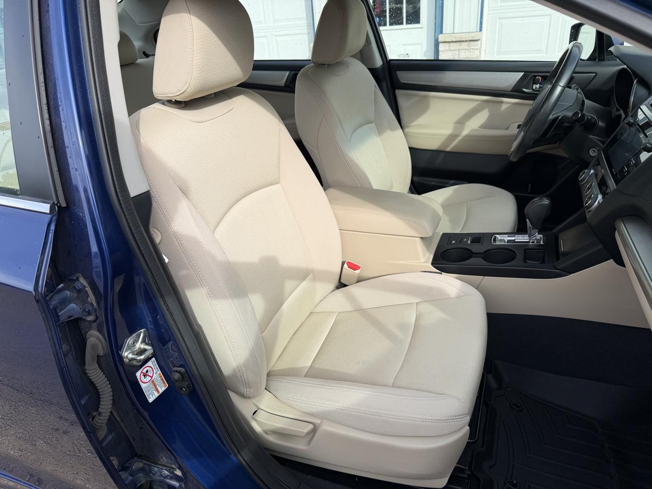 Subaru Legacy 4dr Sdn 2.5i Premium 2016