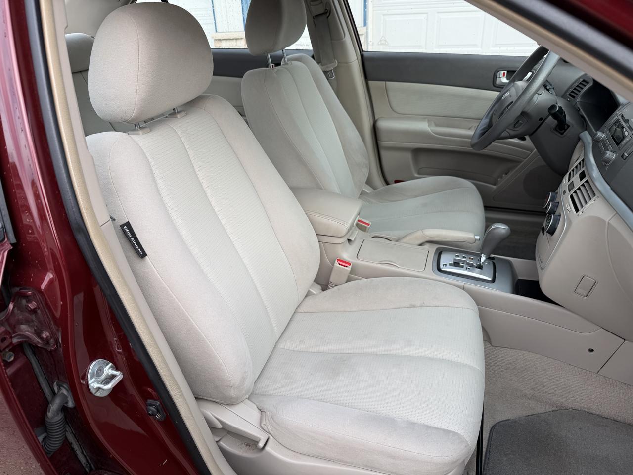 Hyundai Sonata 4dr Sdn I4 Auto GLS 2008