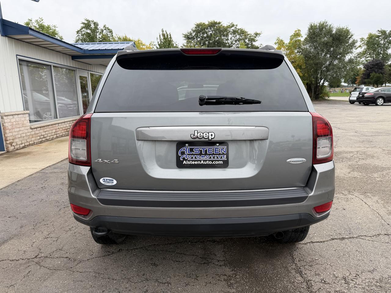 Jeep Compass photo 4