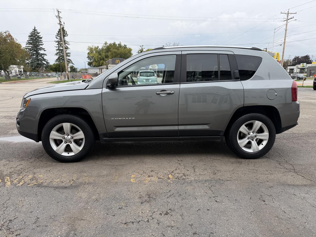 Jeep Compass photo 6