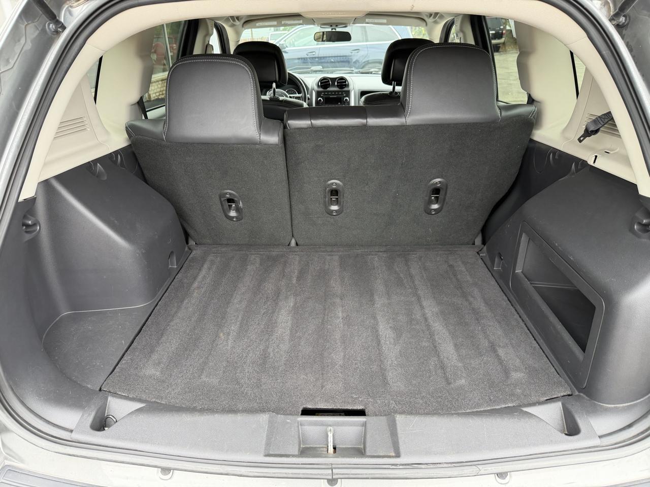 Jeep Compass photo 15
