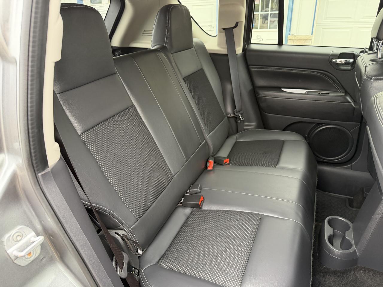 Jeep Compass photo 16