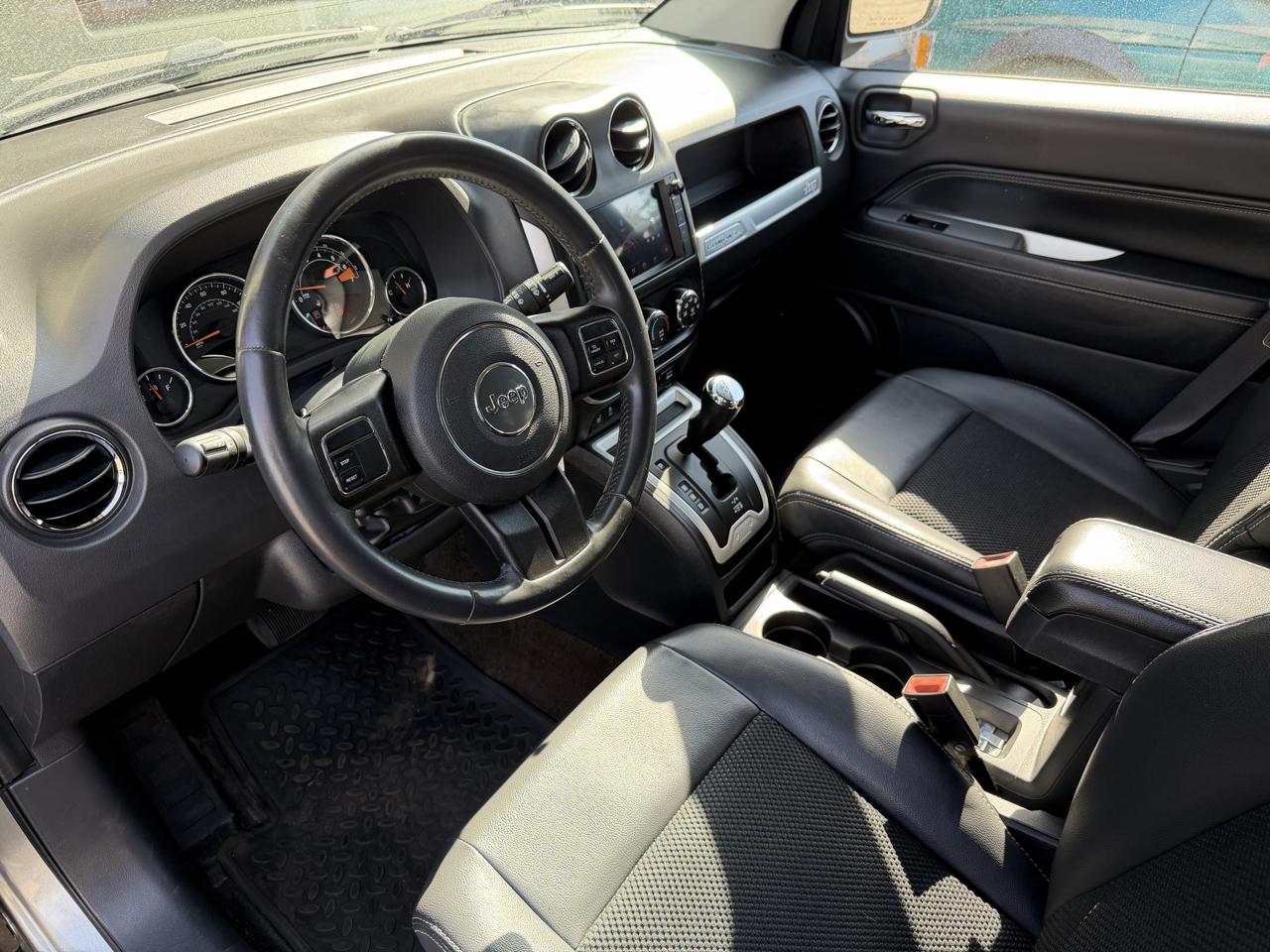 Jeep Compass photo 10