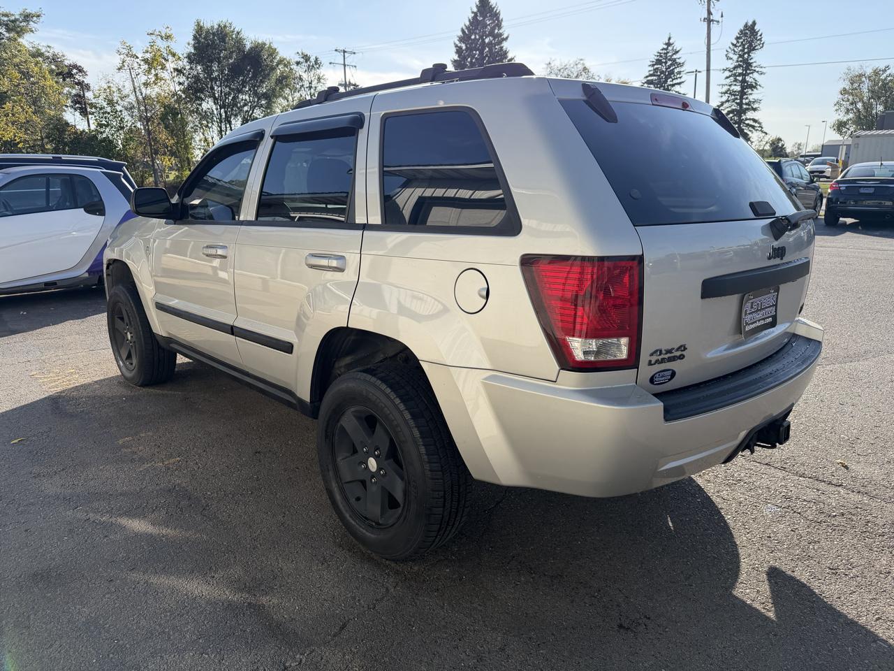 Jeep Grand Cherokee photo 5