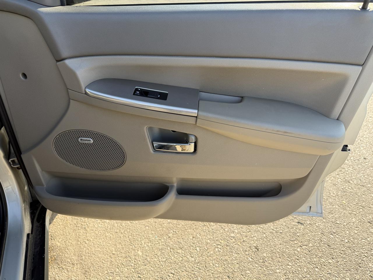 Jeep Grand Cherokee photo 20