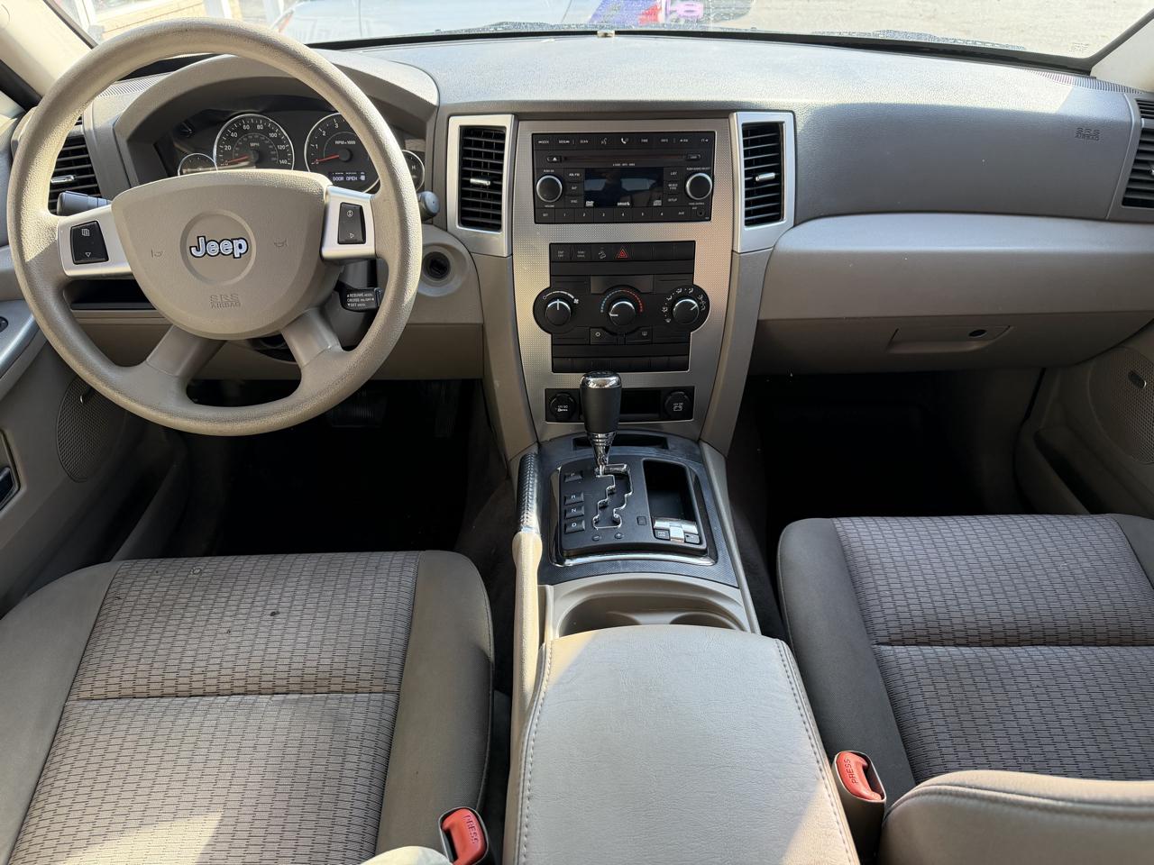 Jeep Grand Cherokee photo 21