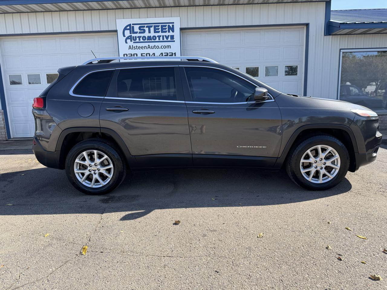 Jeep Cherokee 4WD 4dr Latitude 2014
