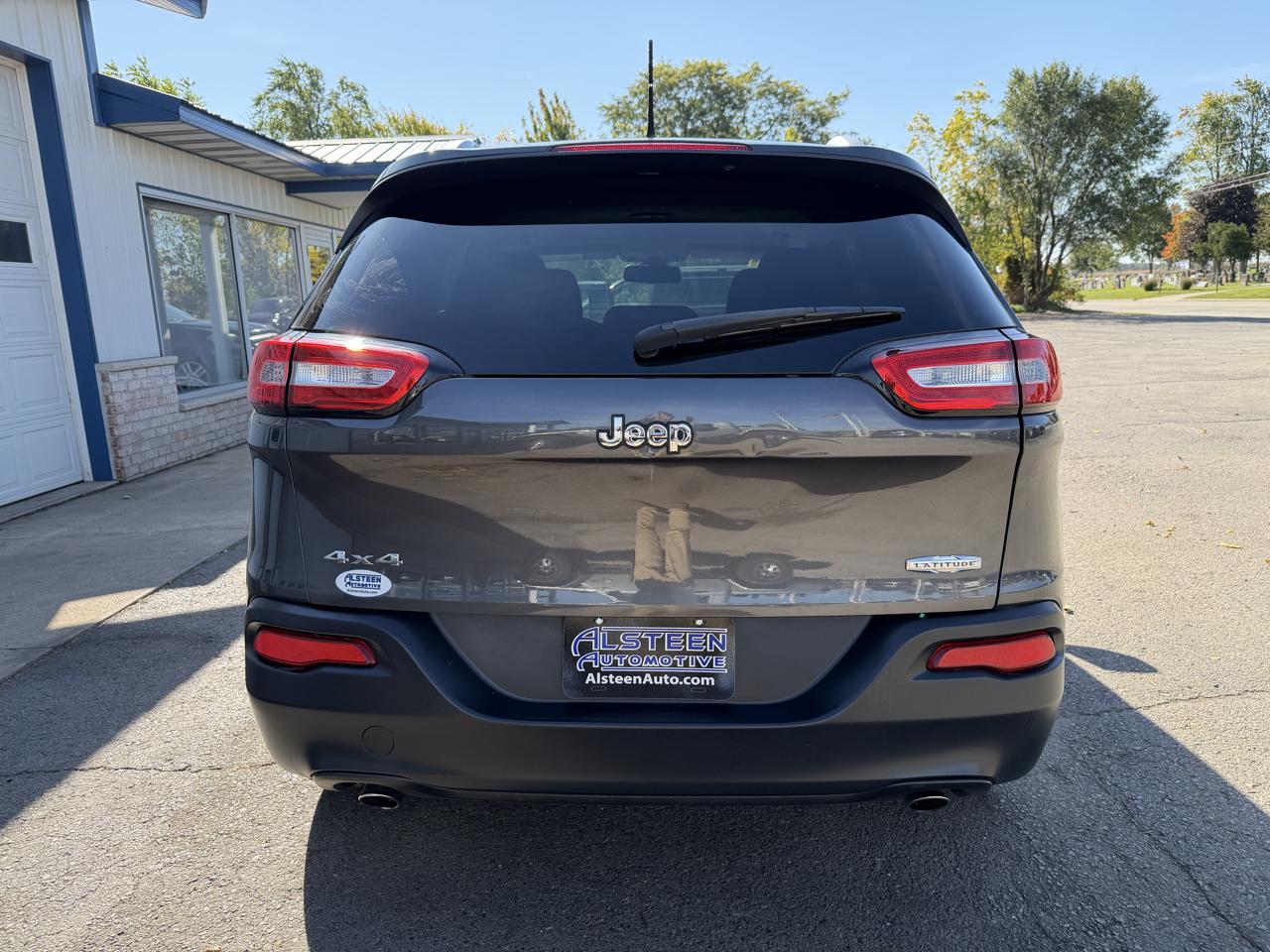 Jeep Cherokee 4WD 4dr Latitude 2014