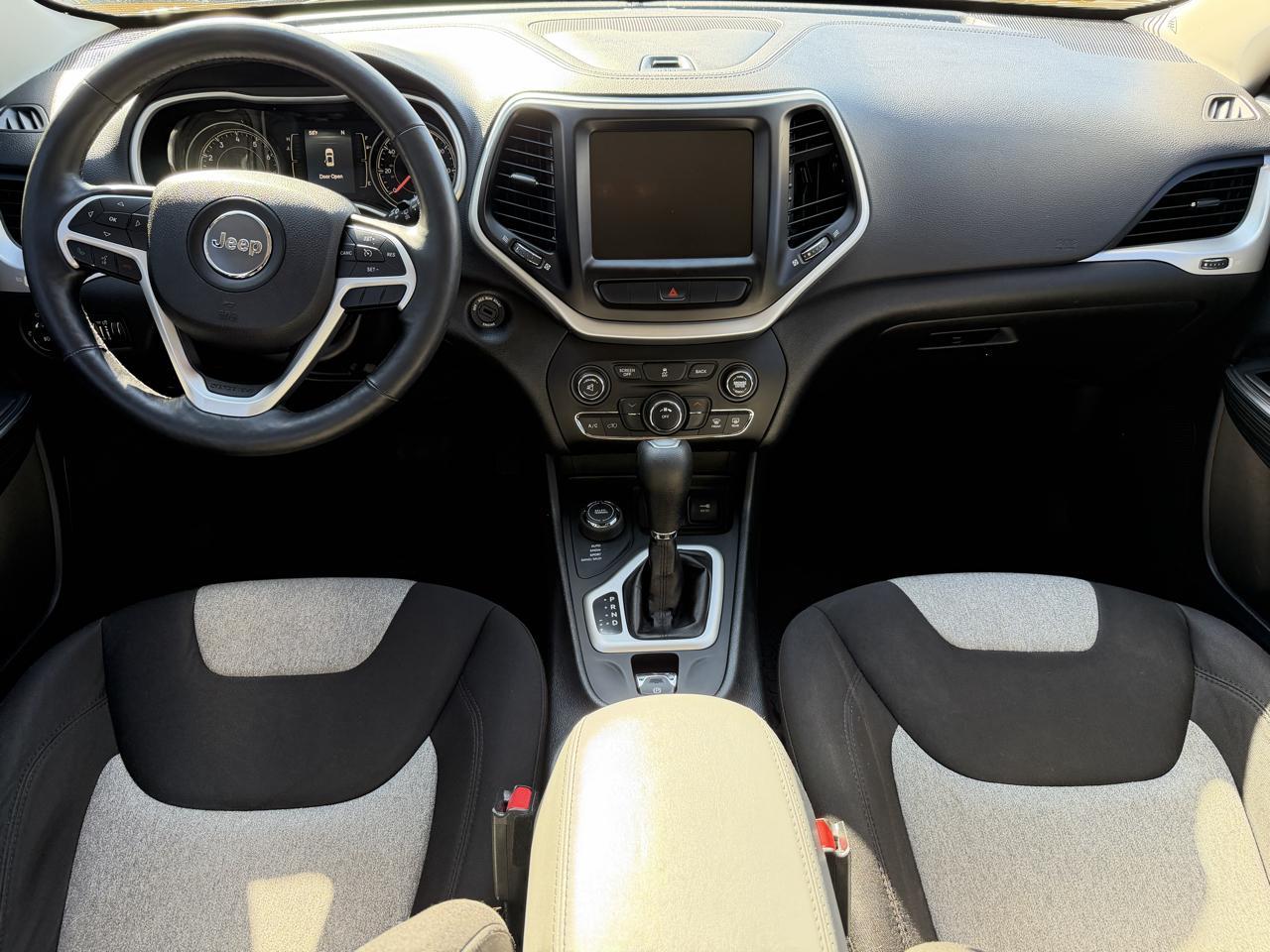 Jeep Cherokee 4WD 4dr Latitude 2014