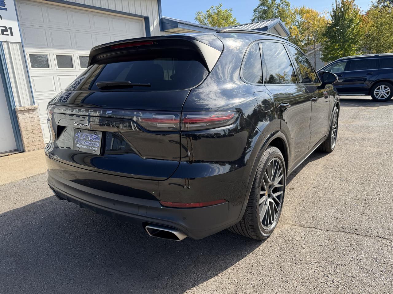 Porsche Cayenne photo 3