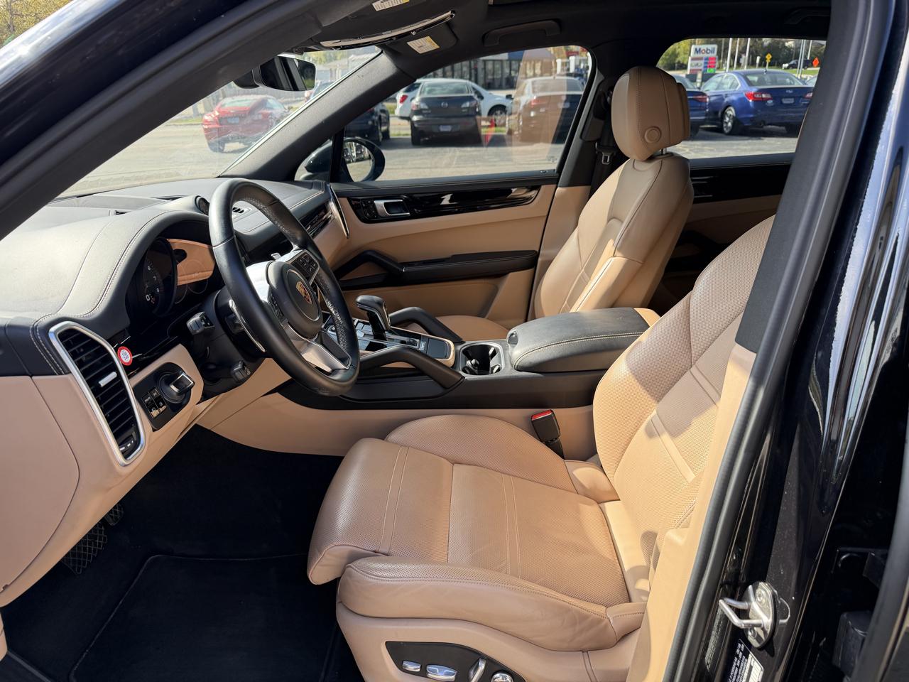 Porsche Cayenne photo 11