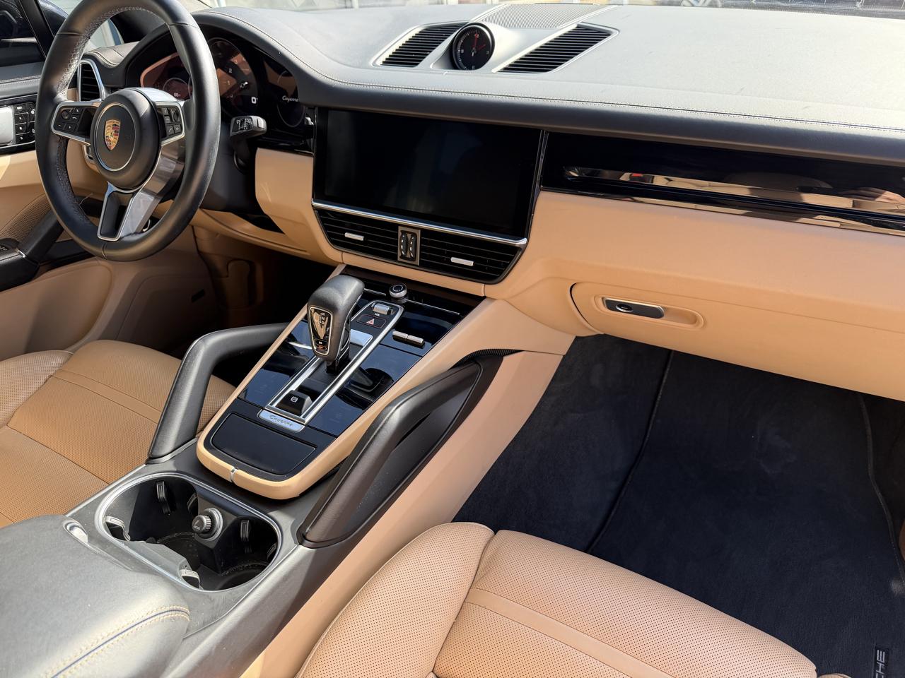 Porsche Cayenne photo 20