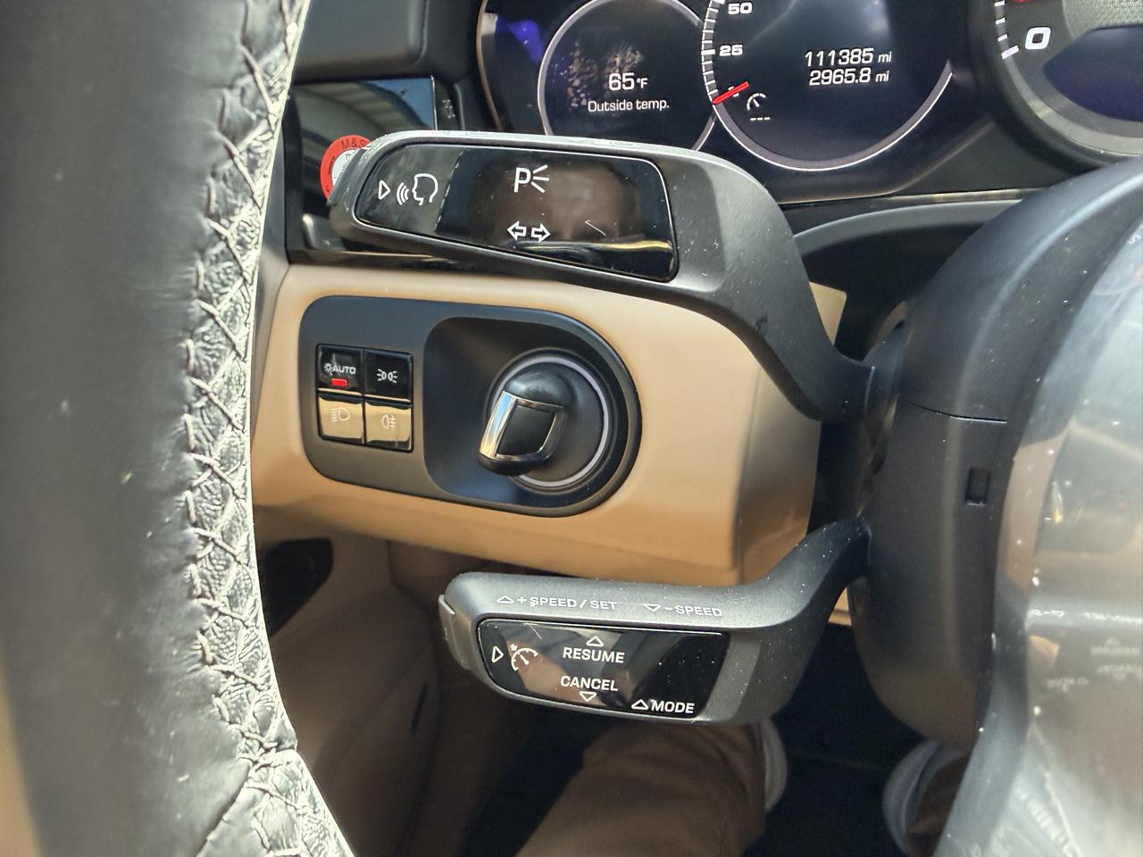 Porsche Cayenne photo 29