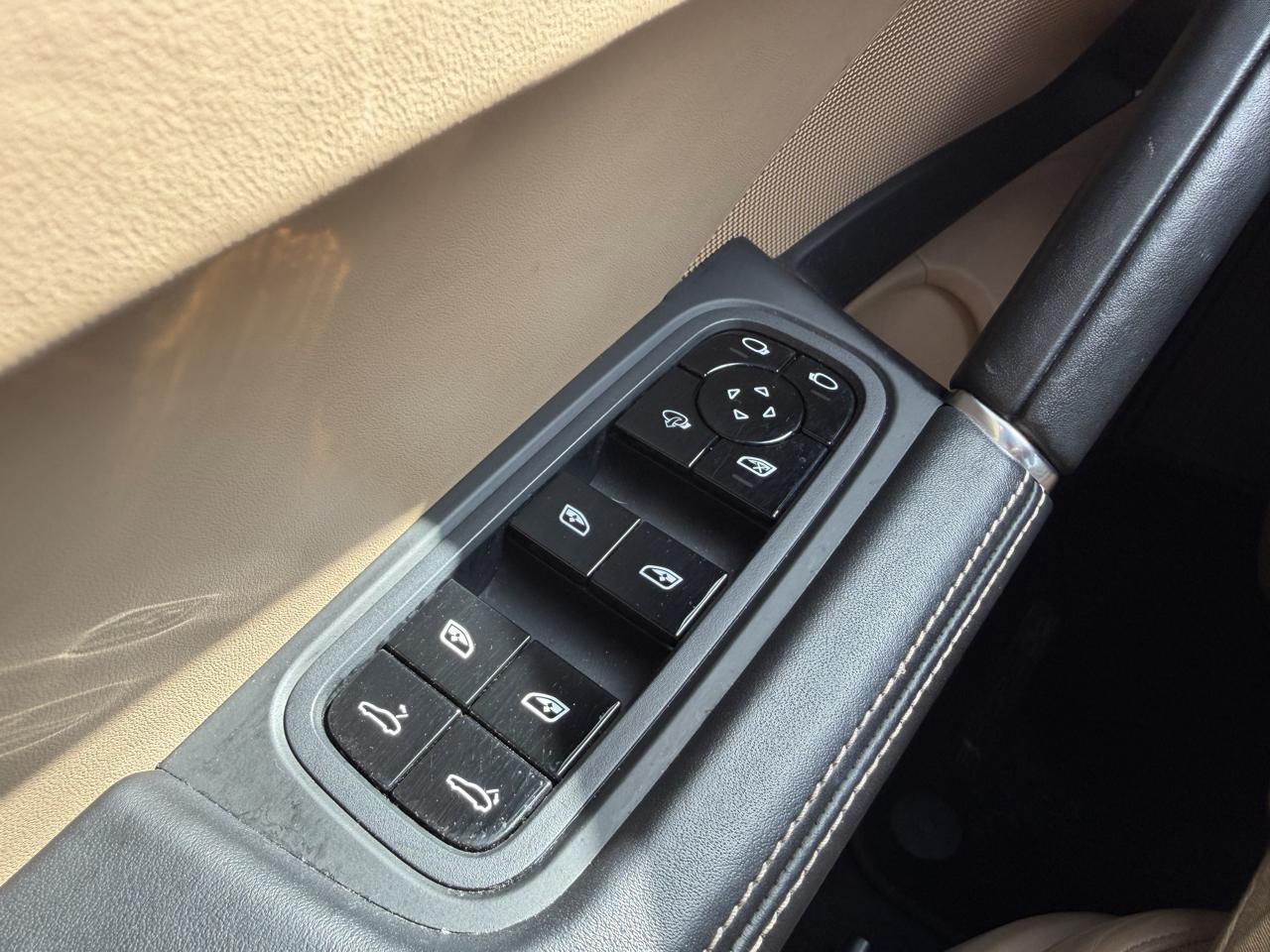 Porsche Cayenne photo 34