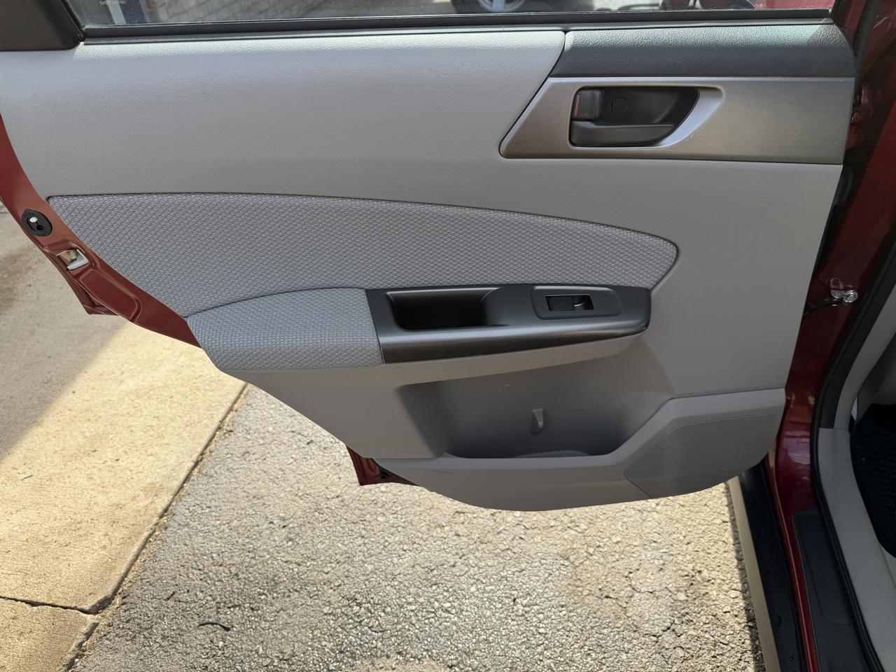 Subaru Forester photo 14