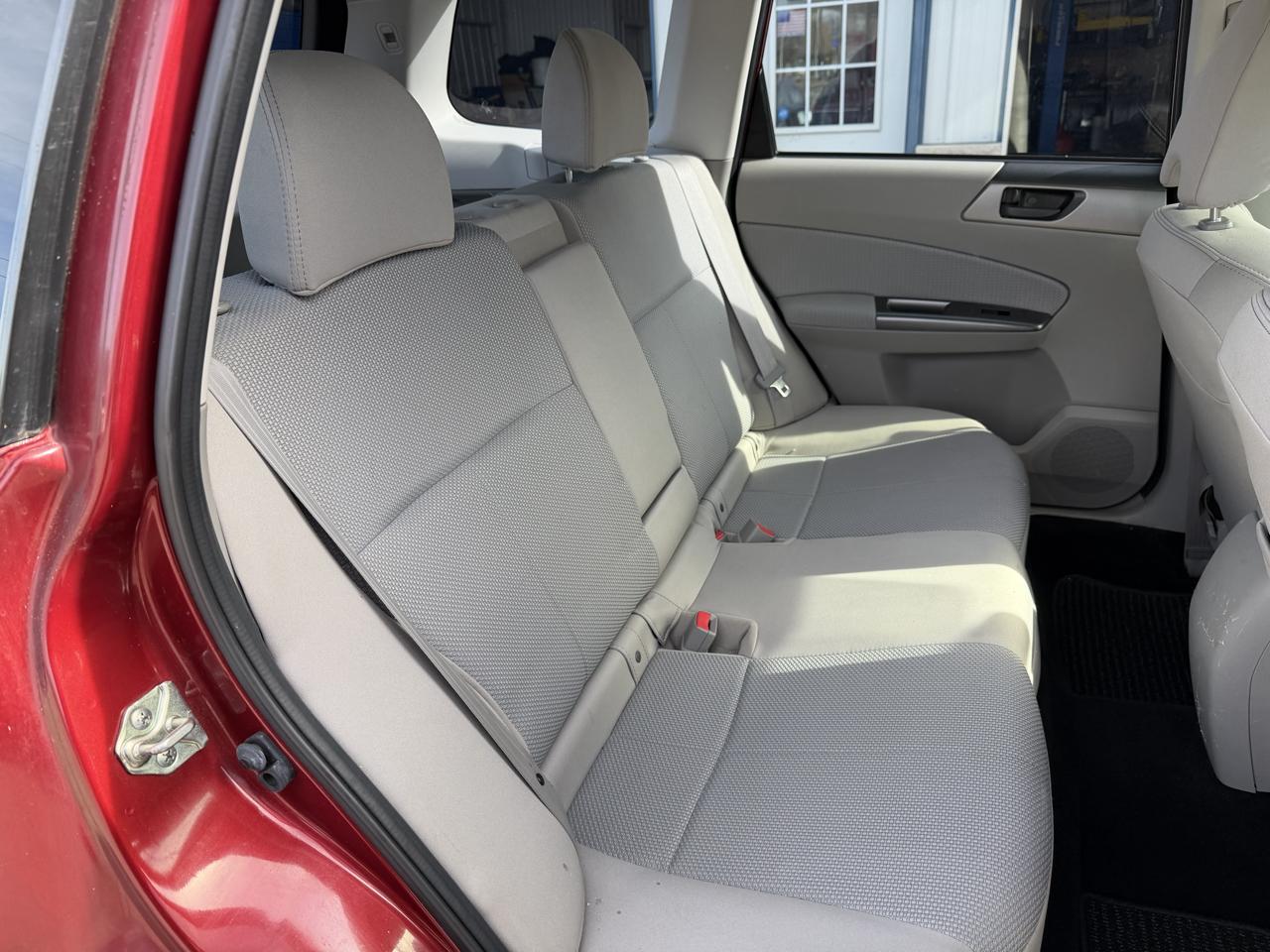 Subaru Forester photo 16