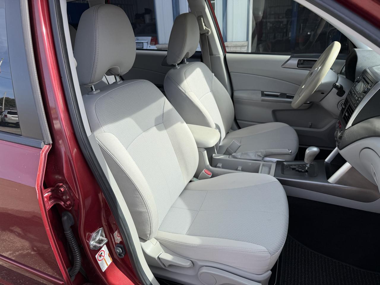Subaru Forester photo 18
