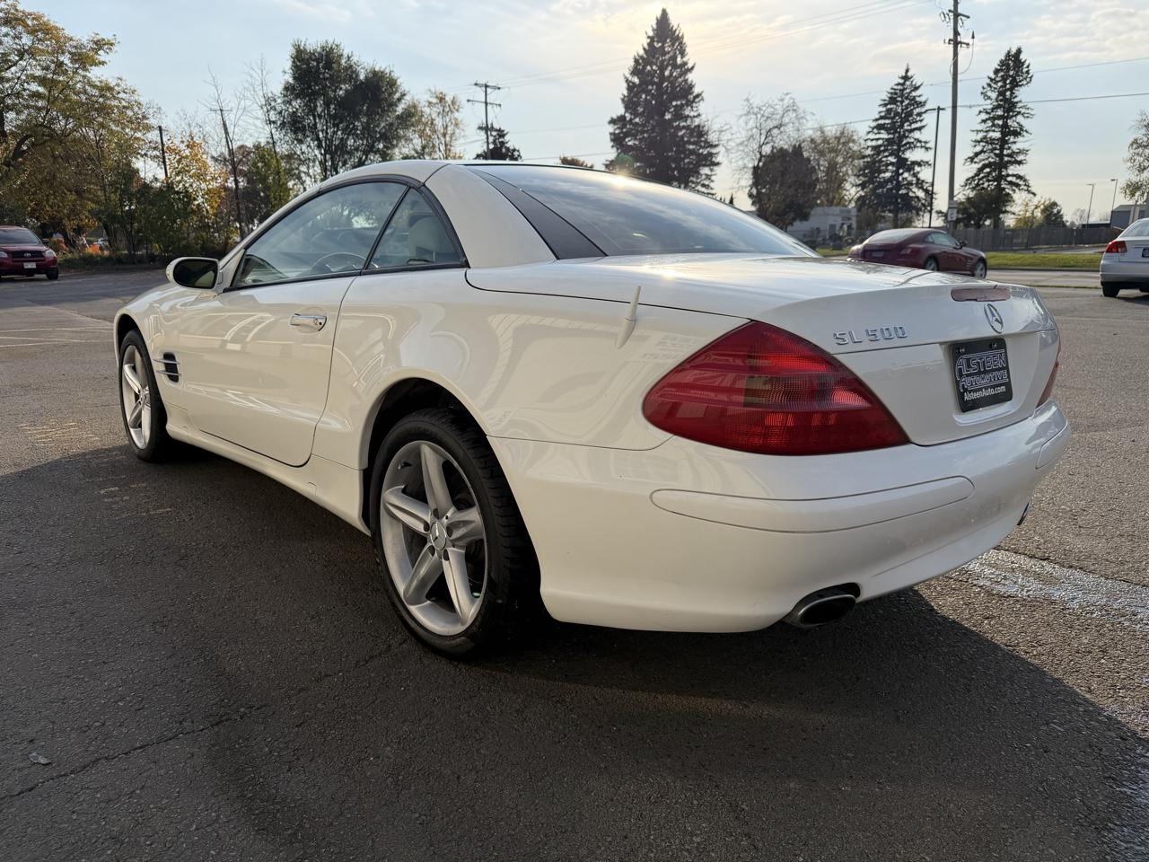 Mercedes-Benz SL-Class 2dr Roadster 5.0L 2004