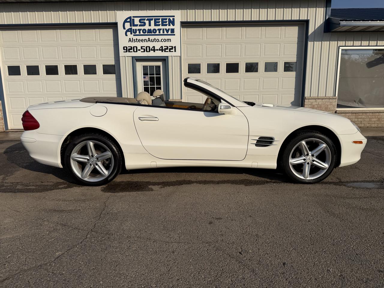 Mercedes-Benz SL-Class 2dr Roadster 5.0L 2004